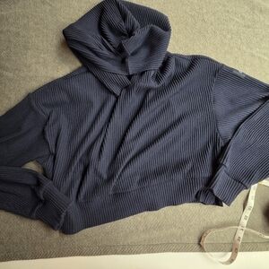 Alo Muse Ribbed Cropped Hoodie, Size Small, Navy Blue